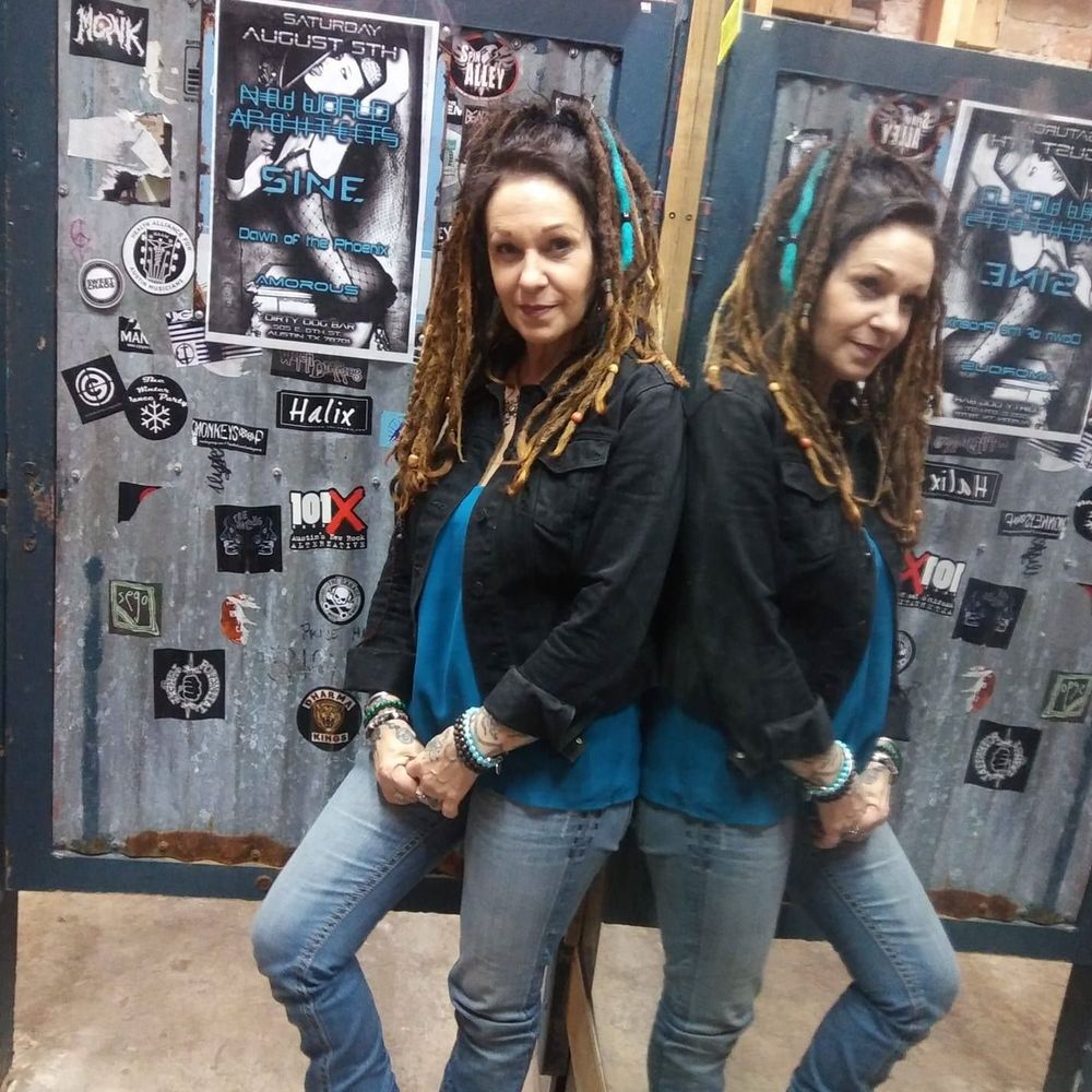 Meet your Posher, Morie